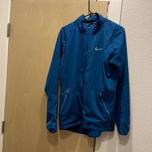 nike men's protect shield repel basketball jacket